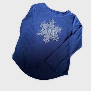 Crazy 8 long sleeve snowflake shirt. Size S